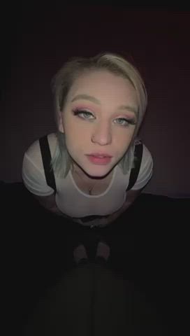 Who's this bimbo?