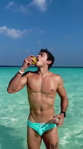 Imagine stuck on an island with him [Not OC]