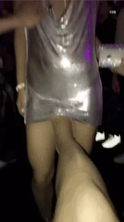 If you don’t wear panties to the club… your girlfriends may feel inclined to