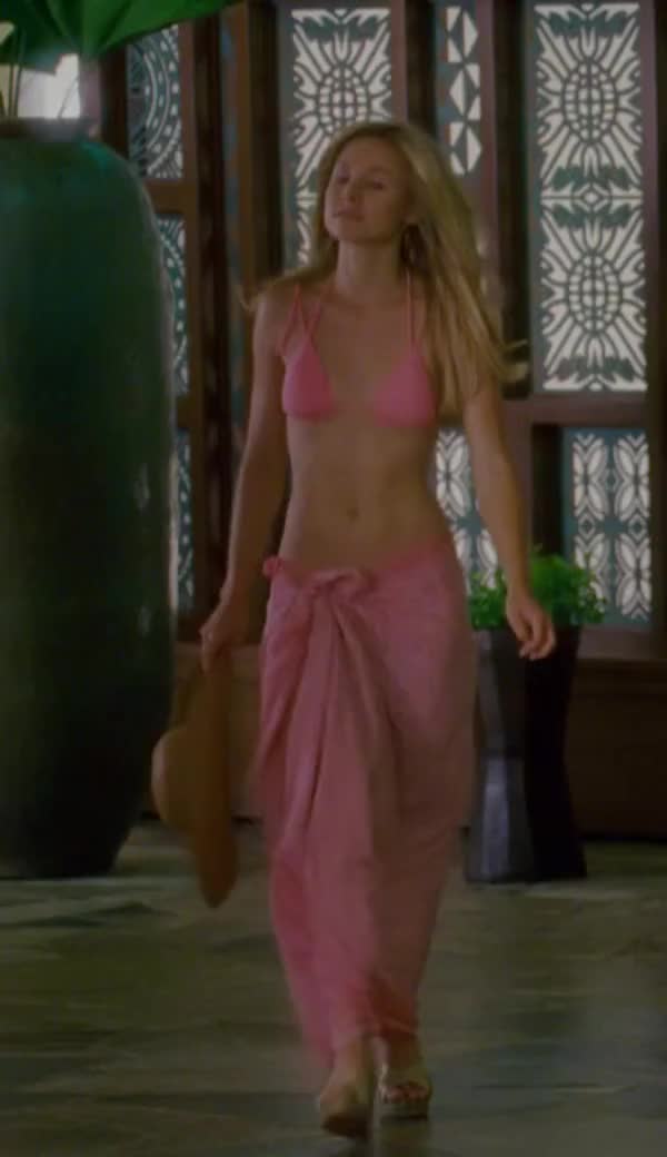 Kristen Bell - Forgetting Sarah Marshall s2 (1)