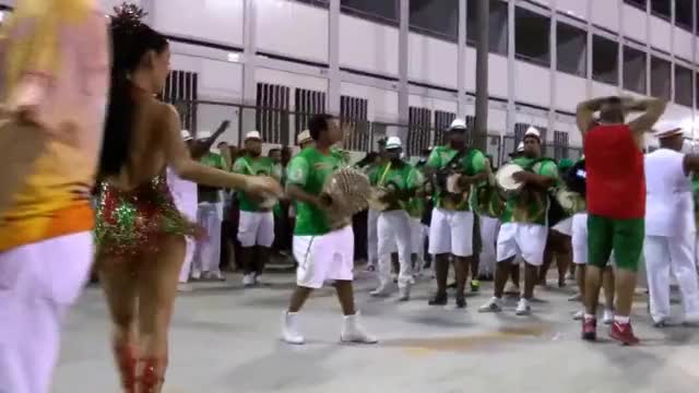 Paloma bernardi dancing