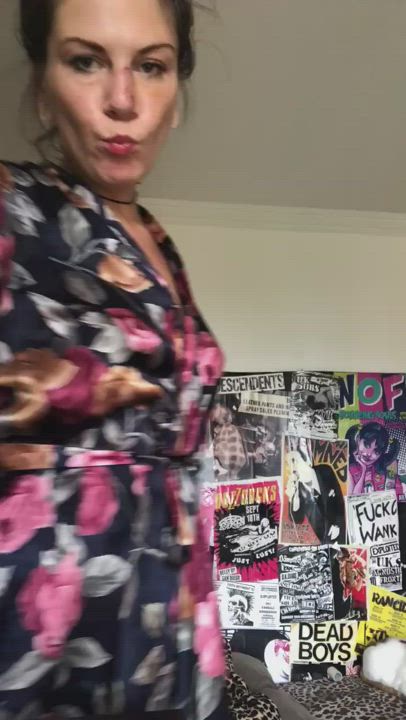 Brunette Dancing Model gif