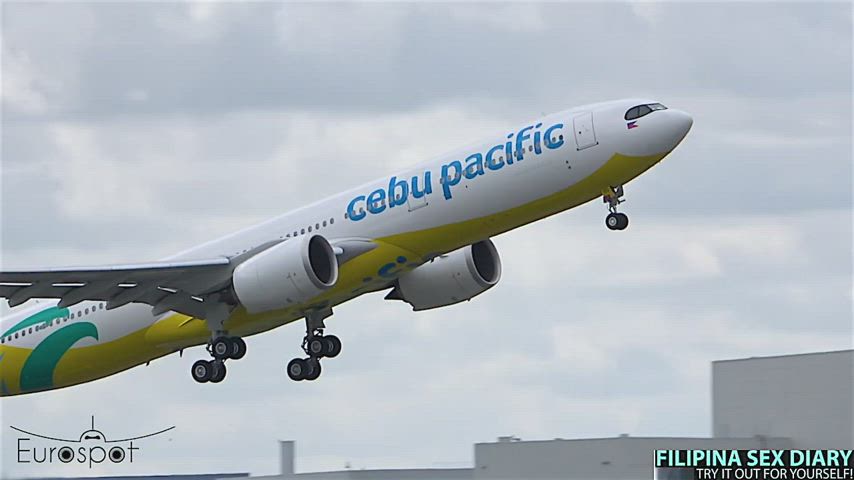 Juliet 2012travel Sex Filipina Dancing Stewardesses Viral Video