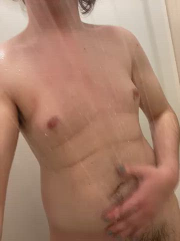[19] I wish someone was in here with me ;)