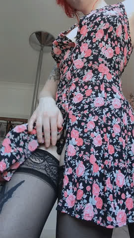 It's sundress season, you know what that means