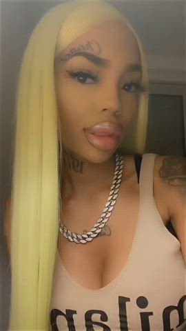 60fps homemade lips selfie gif