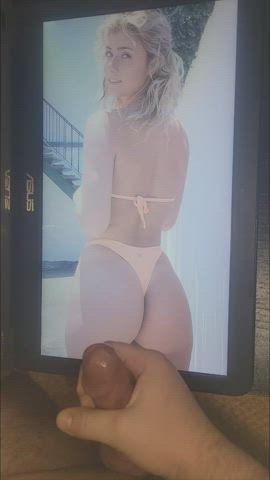 Cum Tribbing Tribute gif