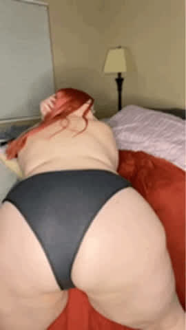 Booty Bouncing Twerking gif
