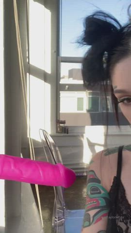 DOES ANYONE HAVE THE FULL VIDEO WITH SOUND? HIT ME UP IF YOU DO.