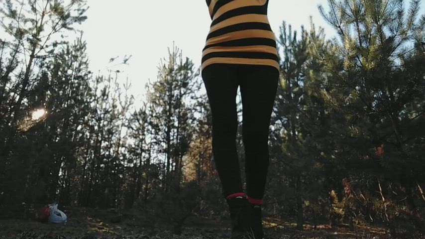 golden shower hairy pussy pee peeing piss pissing watersports gif