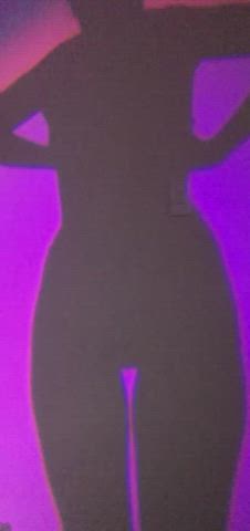 Fall in love with my body https://chaturbate.com/lucy_vega1/