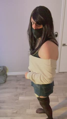 Skirt looks better on the floor