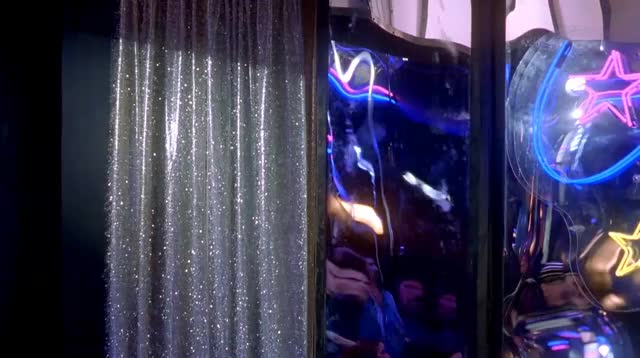 Sandra Oh - Dancing at the Blue Iguana - 2.mp4