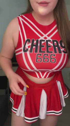 can a thick 19yo cheer you up with her body today daddy?