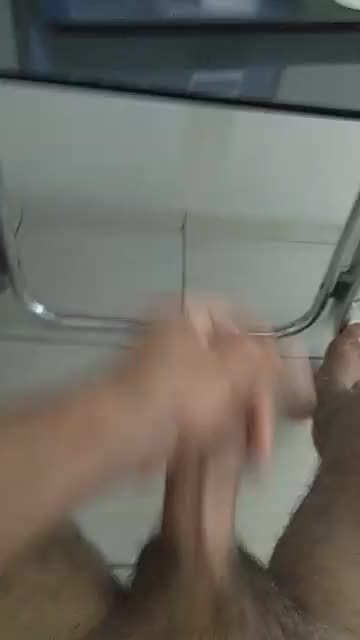 Cumming a bit...