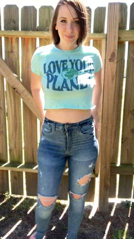 Happy Earth Day! 🌍 Remember even doing the smallest things can help our planet!