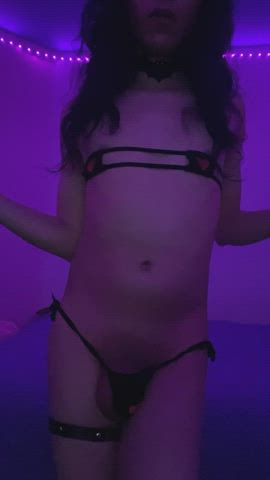 I don’t think they’ll let me in the pool like this >.<