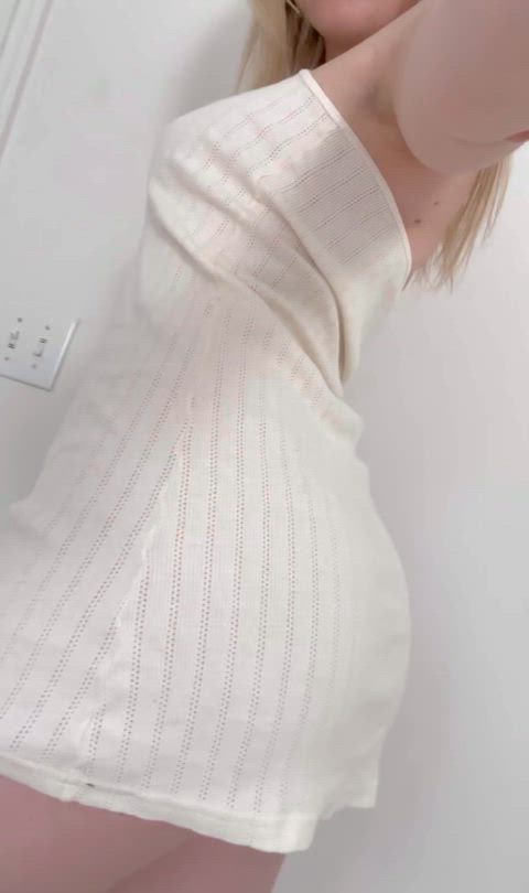 Fill me up so much that it starts dripping out of my pussy