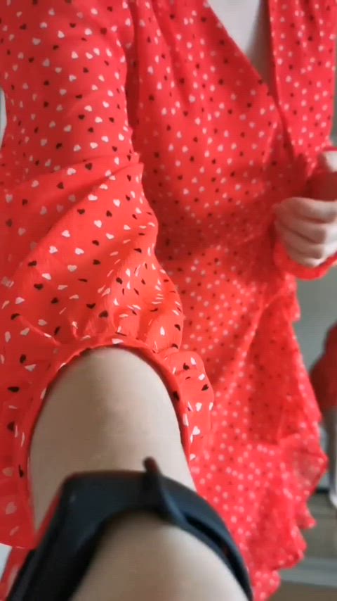 amateur nude striptease gif
