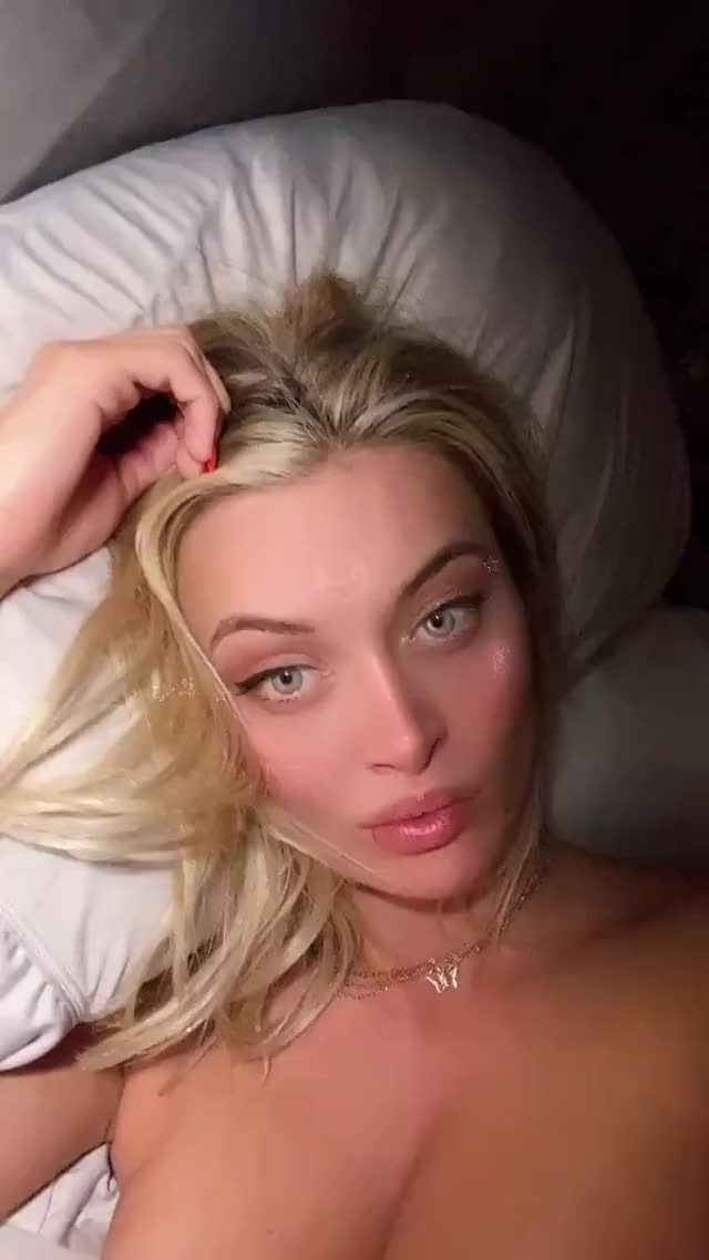 Natalia Starr ?? - Wake up with me everyday baby ! Add my OF ...
