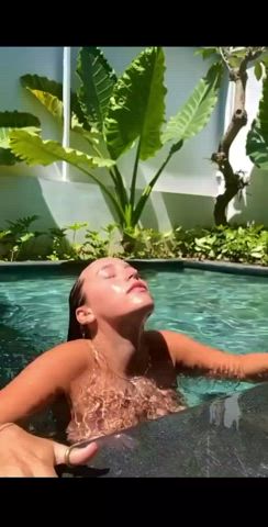 Jiggle