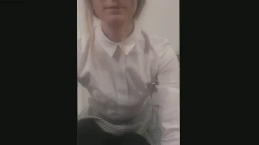 18 Years Old Blonde Celebrity MILF New Zealand Redhead Step-Sister Teen Topless gif