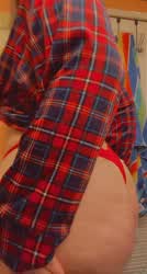Can someone help me spread this ass?