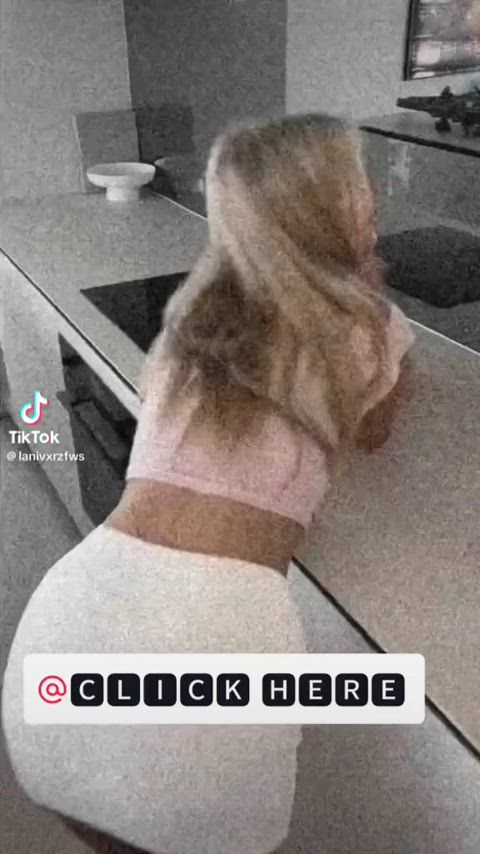 fit chicks sexypyrochick r/latinchickswhitedicks gif