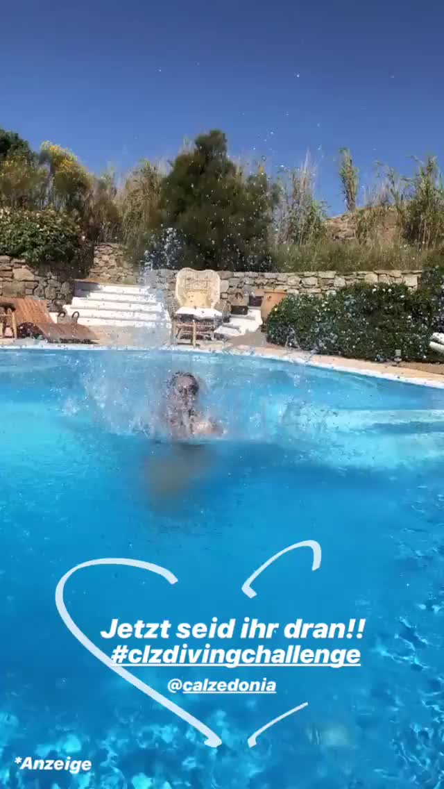 VivianeGeppert socialVideos 1719 (91)