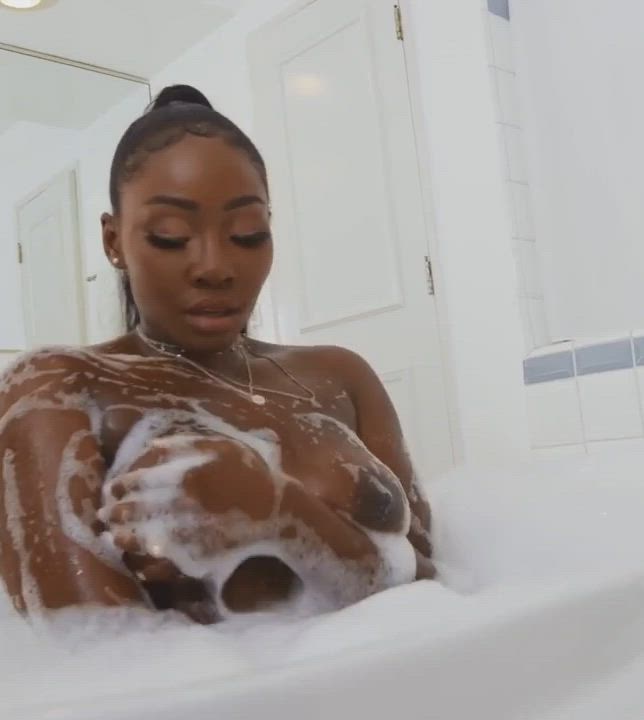 Hot Dick In a Tub