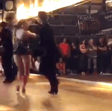 sexy disco dancing spins