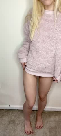I’m a petite girl who loves to be degraded. Would you shove me against this wall