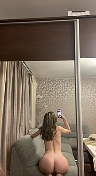 23[F] I will send nudes to whoever adds me on snapchat tonight, ? jessica.pm22 hurry