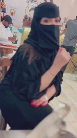 amateur arab cuckold hijab hotwife outdoor gif