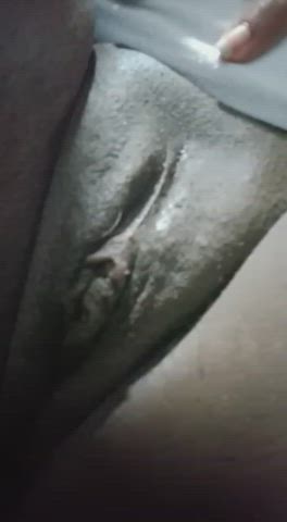 ebony fingering public pussy gif