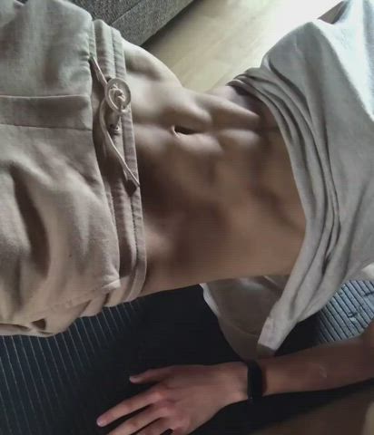 Looks like I'm starting to develop an 8 pack