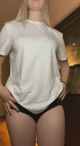 are skinny girls with big tits ur type