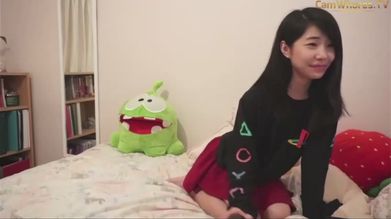 Asian Lick Skirt gif