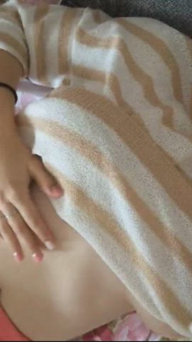 Showing big nipples