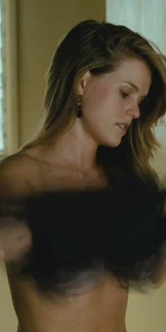Alice Eve