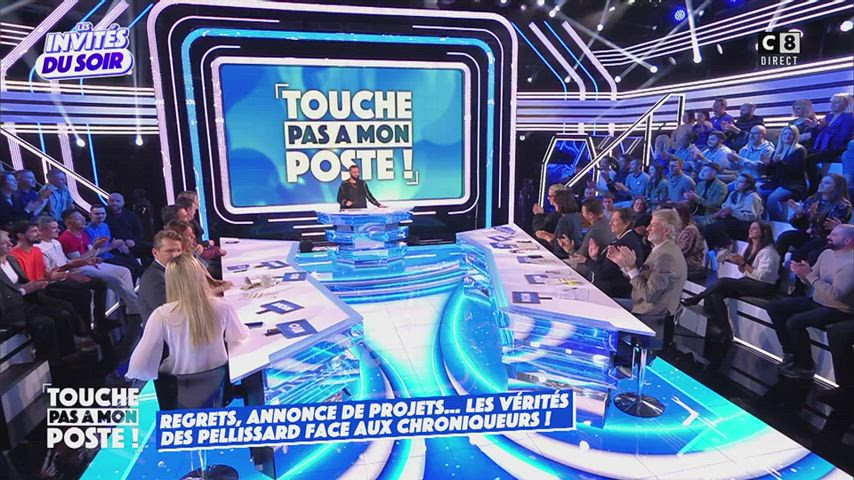 big ass blonde celebrity french high heels leather gif