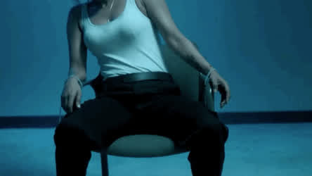 Priyanka Chopra about to be facefuckes for information...