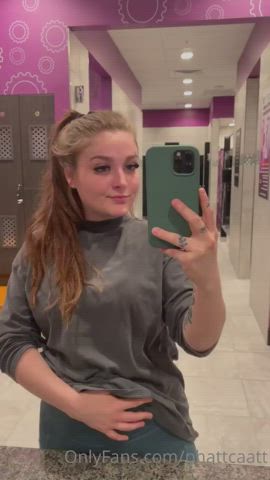 Gym Titty Drop Boobs gif