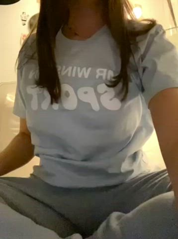 Australian Busty Teen gif