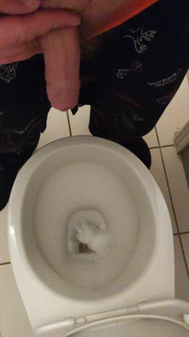 Late night piss daddy can't sleep...