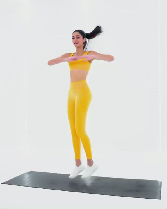 Ananya Pandey's Yoga Day <3
