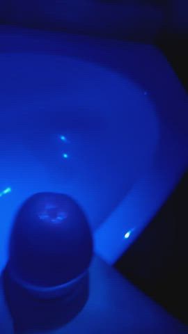 Blasting a huge load in slow motion [OC]
