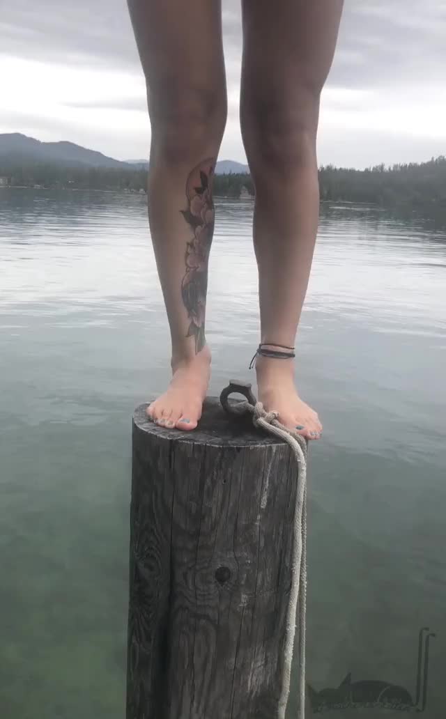 Who’s brave enough time go chunky dunking in the middle of the day with me? [F]