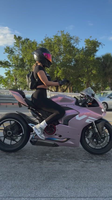 babe blonde chaturbate clips4sale loyalfans outdoor riding stripchat tiktok r/lipsthatgrip