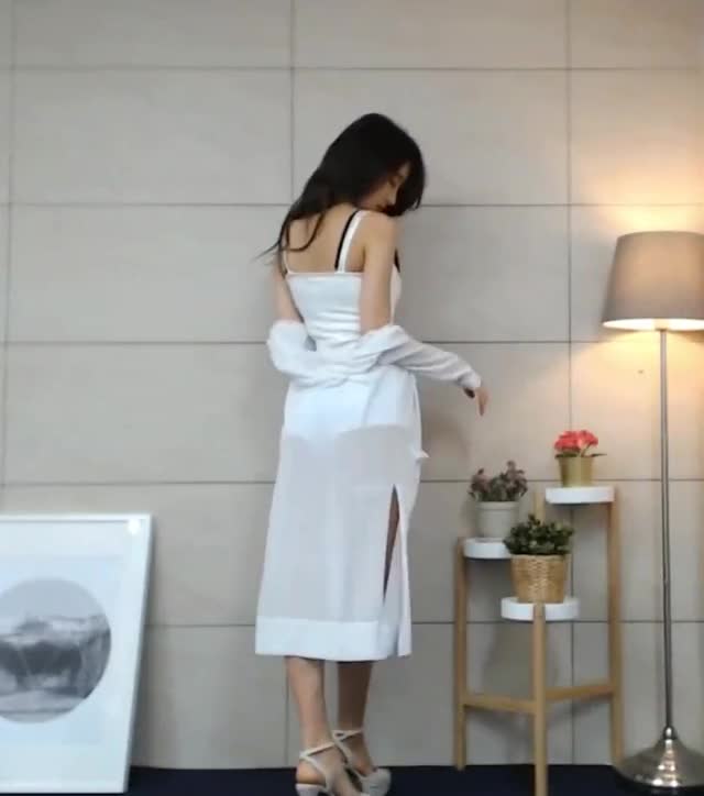 BJ - Seoa Against the Wall